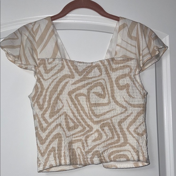 Cropped Shirt - Picture 3 of 4